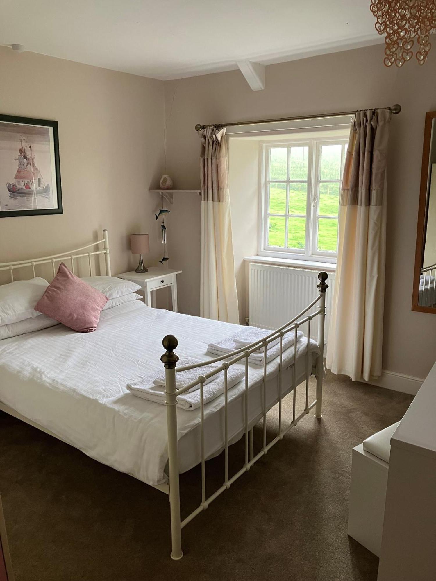 Farmer Bob'S Farmhouse Barnstaple Exteriér fotografie